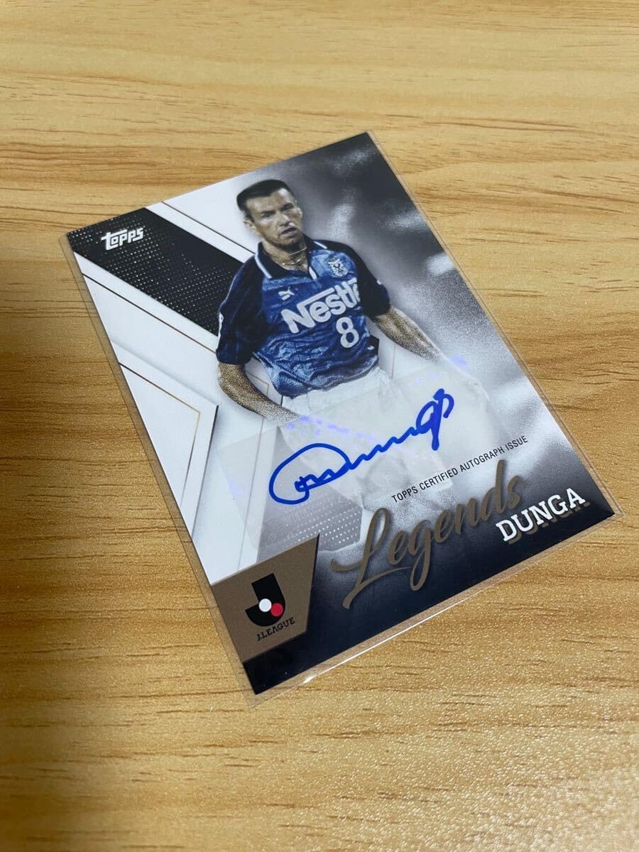 【最新版】TOPPS Jリーグ ブラジル代表 ジュビロ磐田 ドゥンガ 直筆サイン ミントモール / MINT 浦和店 / 2024 Topps Jリーグ フラッグ